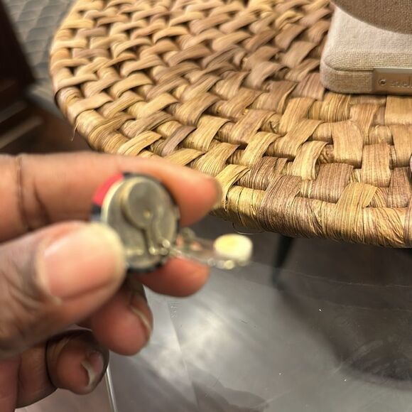 Vintage Button Non-pieced Earrings - Picture 4 of 4